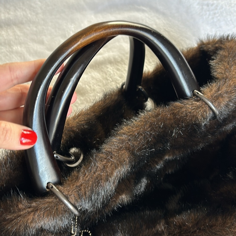 Vintage Faux Fur Handbag Wooden Handle Satchel purse Black / Brown - Picture 2 of 8